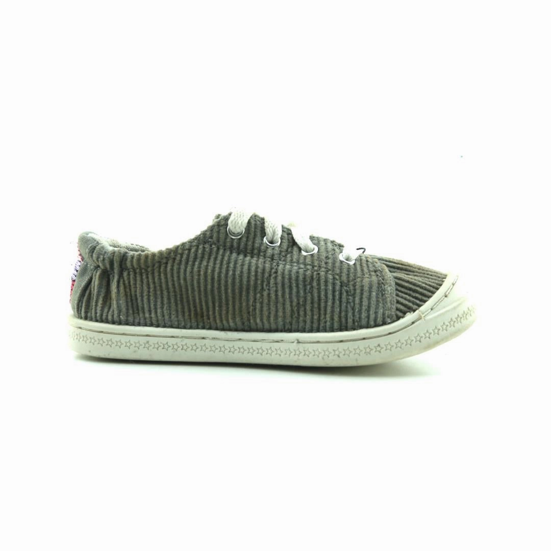 WONDER NATION . Wonder Nation kids shoe pictures