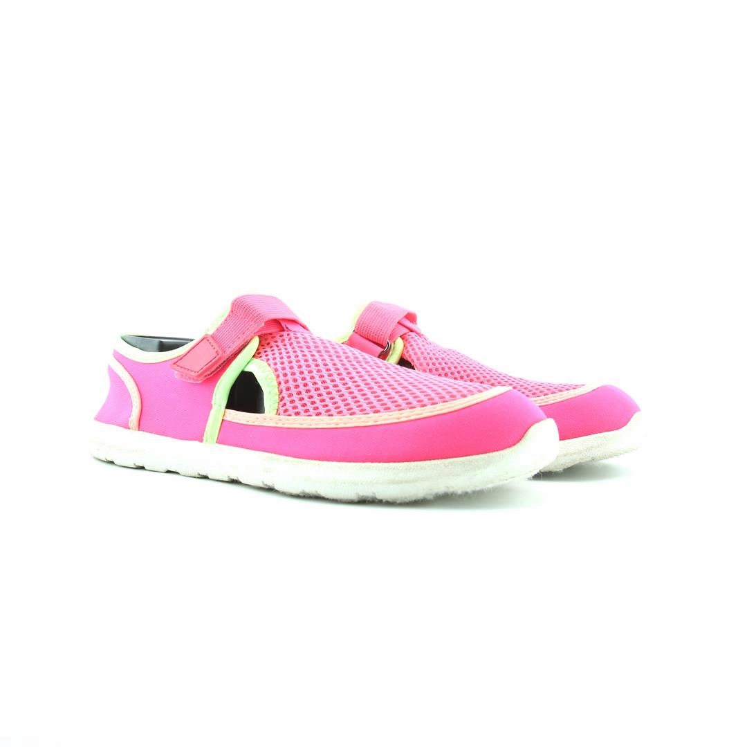 WONDER NATION . Wonder Nation kids shoe pictures