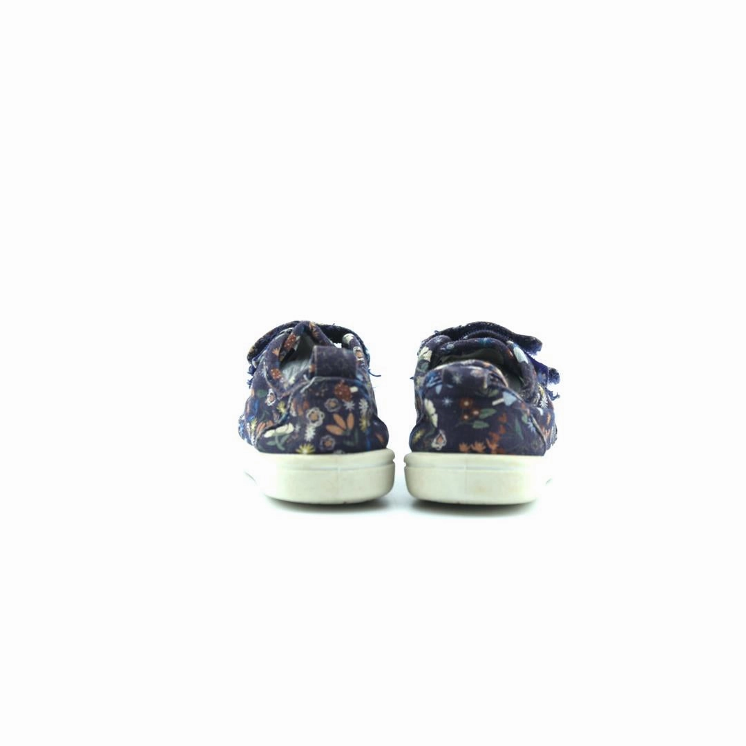 WONDER NATION . Wonder Nation kids shoe pictures