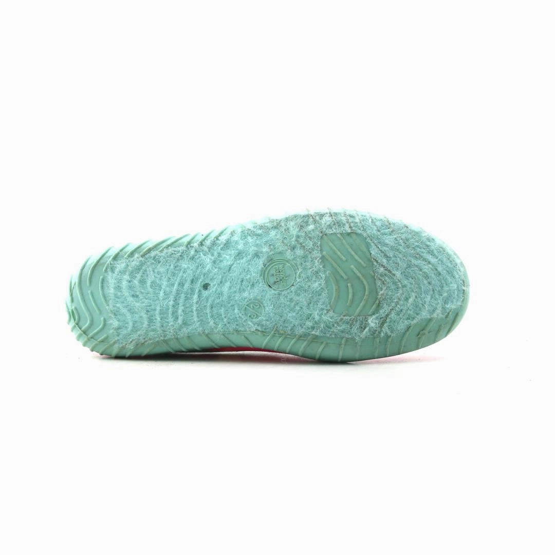 WONDER NATION . Wonder Nation kids shoe pictures