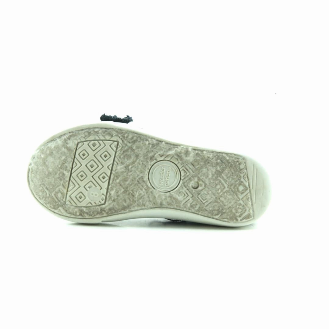 WONDER NATION . Wonder Nation kids shoe pictures