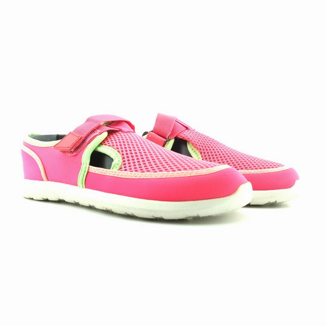 WONDER NATION . Wonder Nation kids shoe pictures