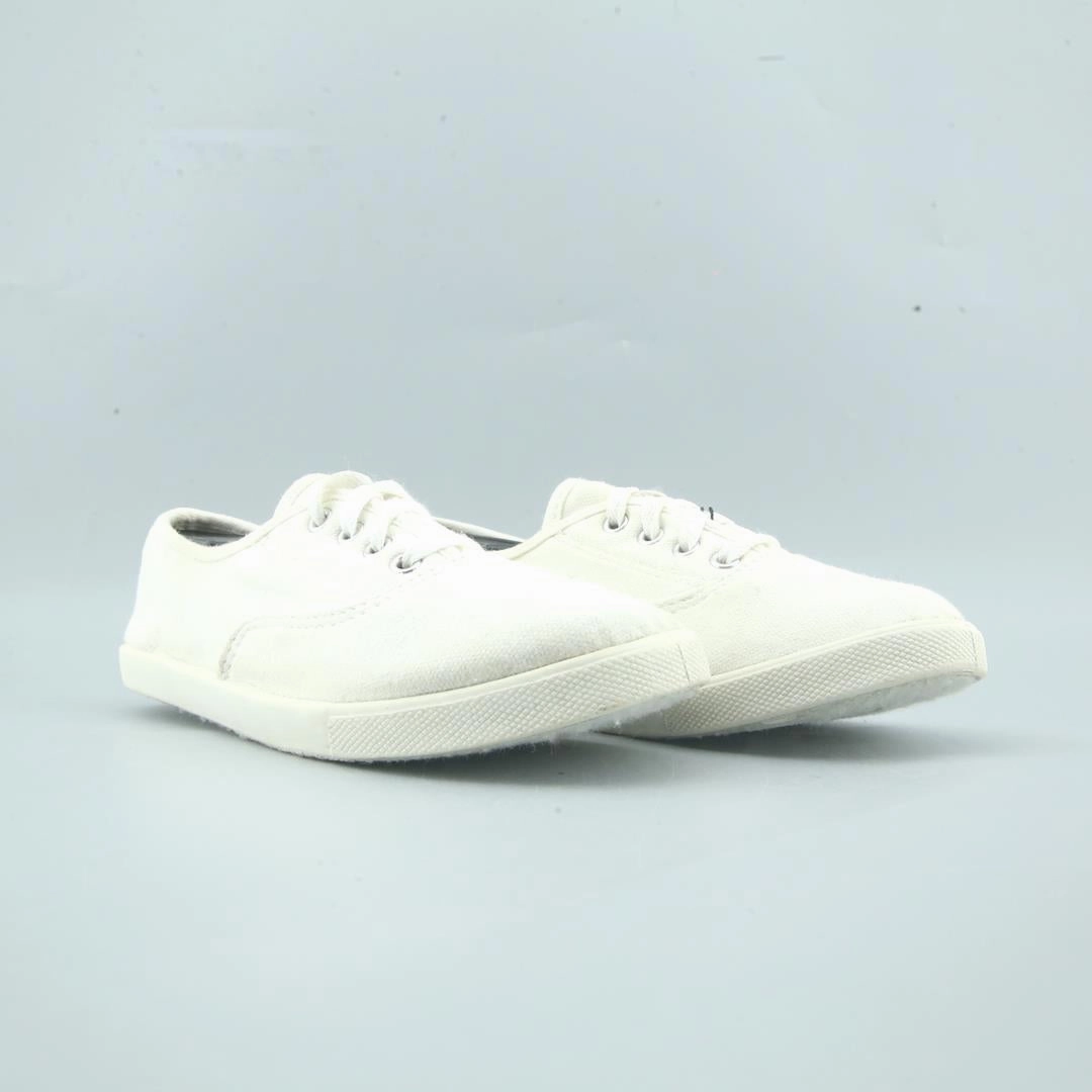 WONDER NATION . Wonder Nation kids shoe pictures