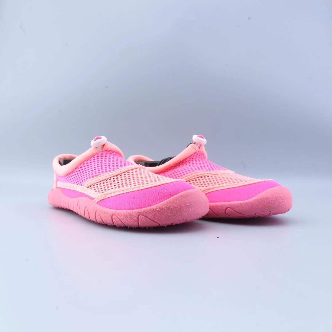 WONDER NATION . Wonder Nation kids shoe pictures