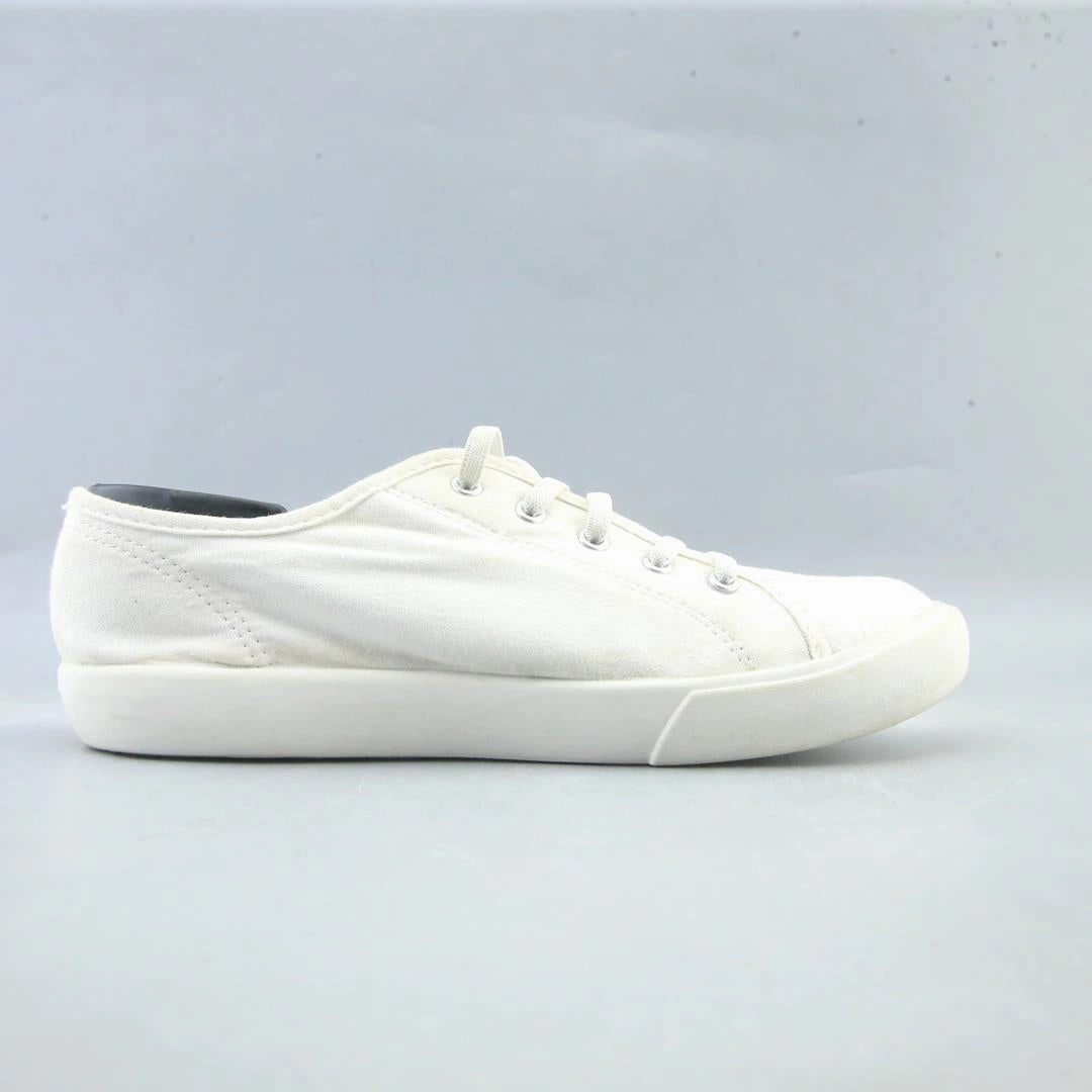 WONDER NATION . Wonder Nation kids shoe pictures
