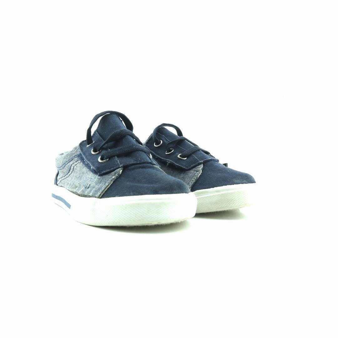 WONDER NATION . Wonder Nation kids shoe pictures