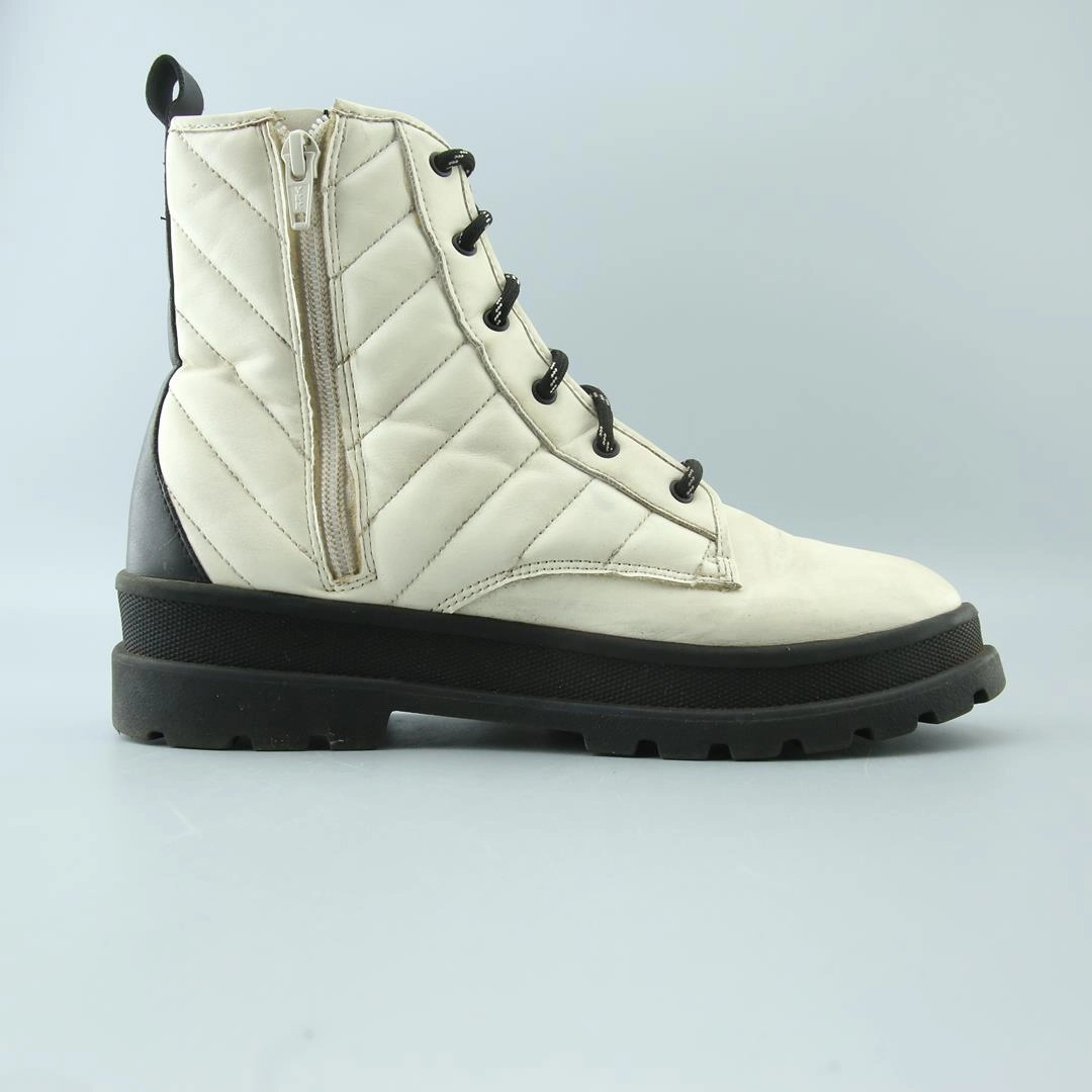 WONDER NATION . Wonder Nation kids shoe pictures