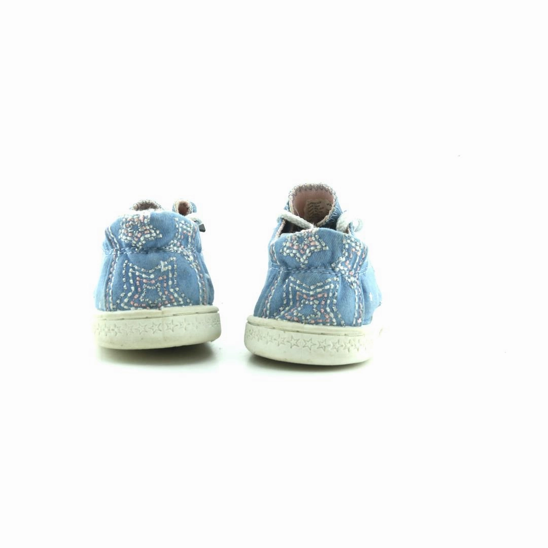 WONDER NATION . Wonder Nation kids shoe pictures