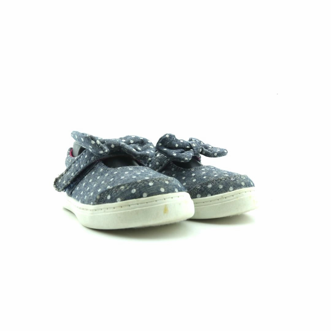 WONDER NATION . Wonder Nation kids shoe pictures