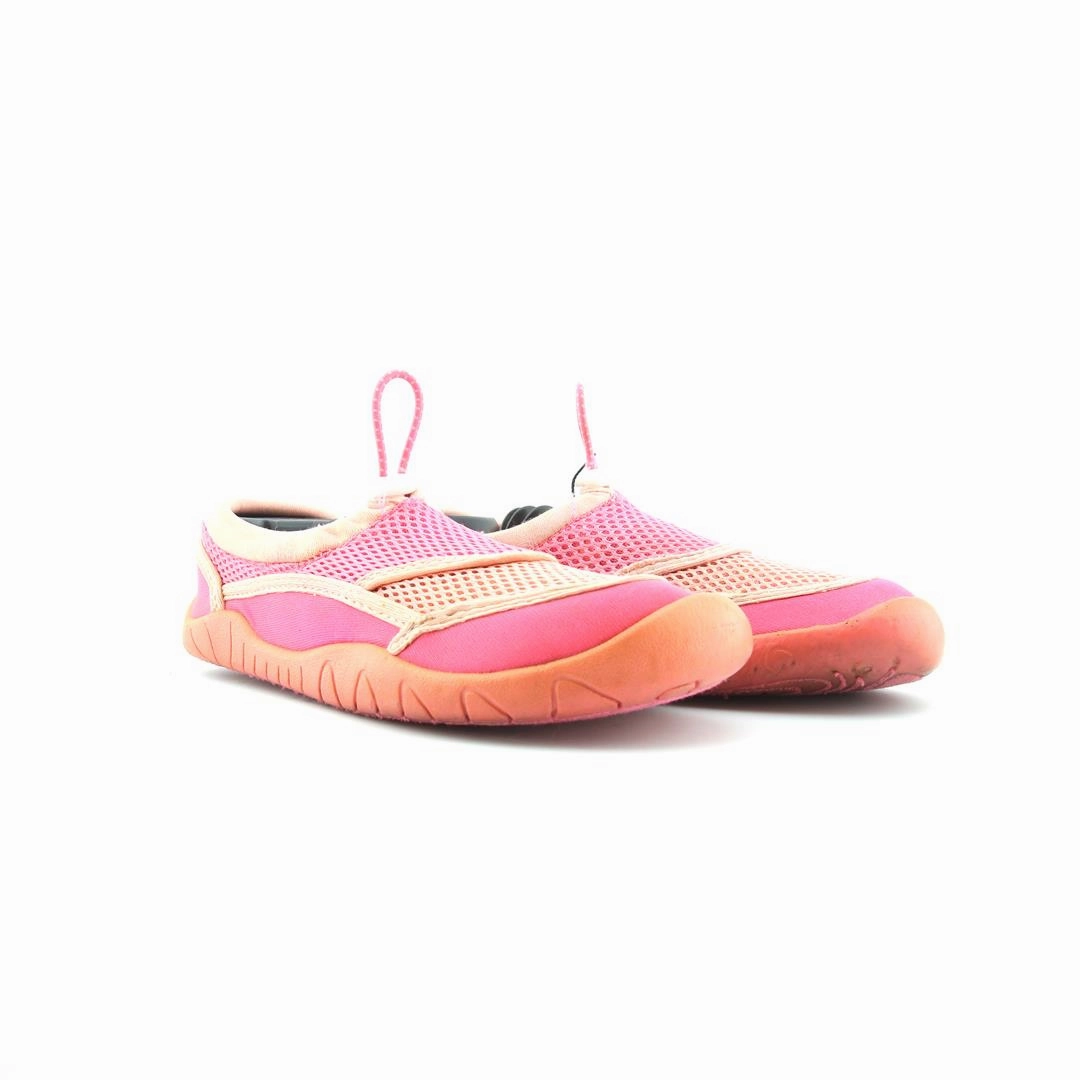 WONDER NATION . Wonder Nation kids shoe pictures