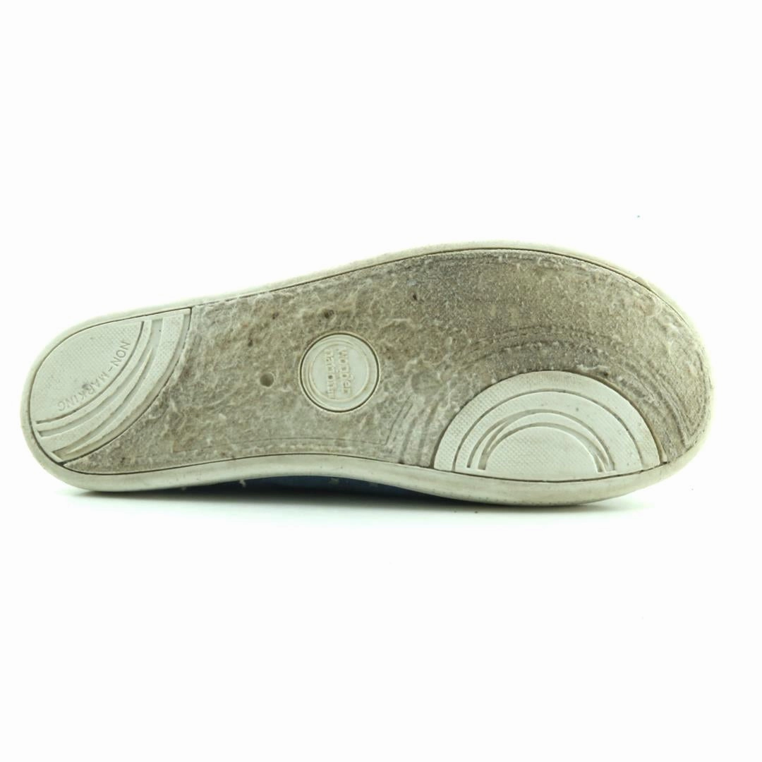 WONDER NATION . Wonder Nation kids shoe pictures