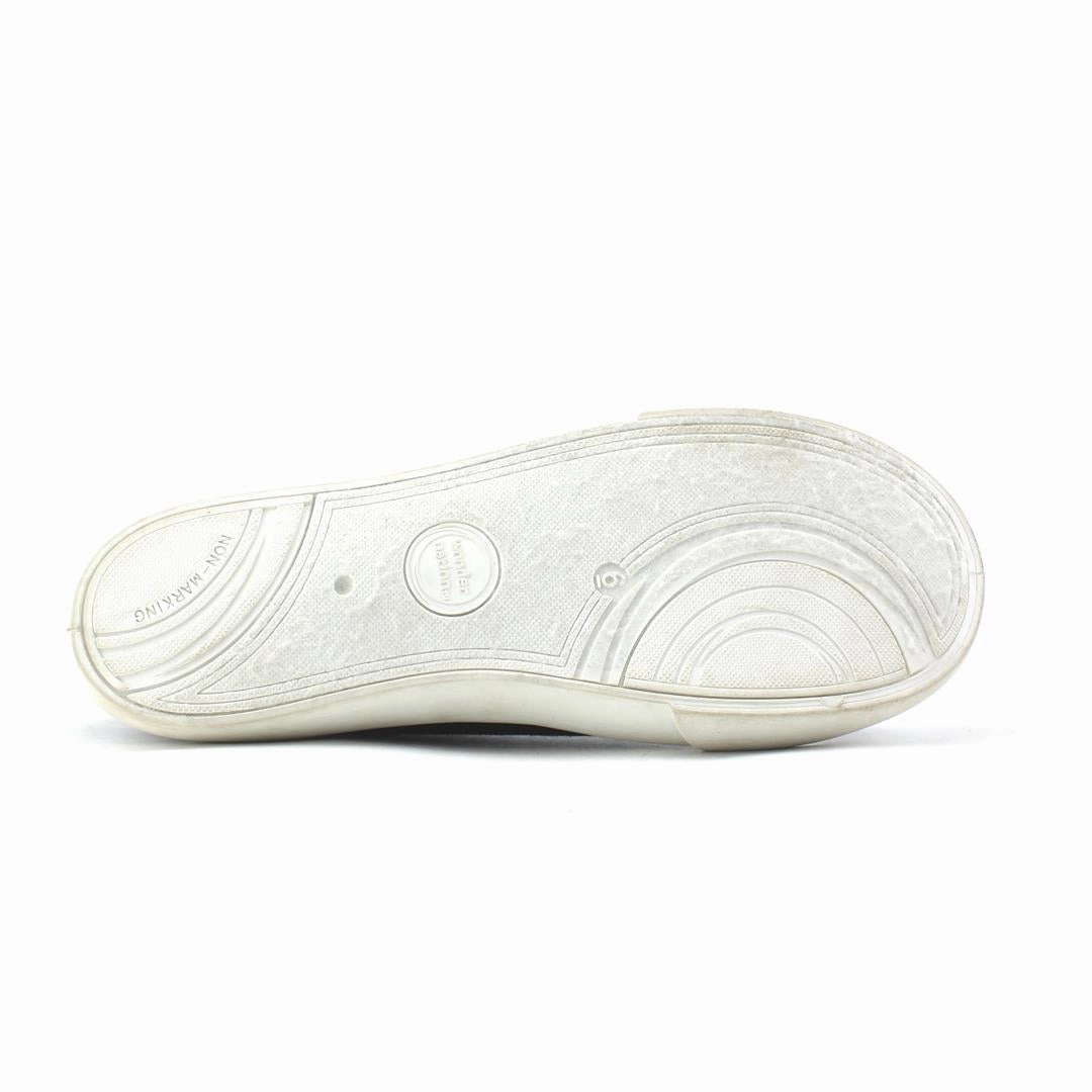 WONDER NATION MEMORY FOAM Wonder Nation kids shoe pictures