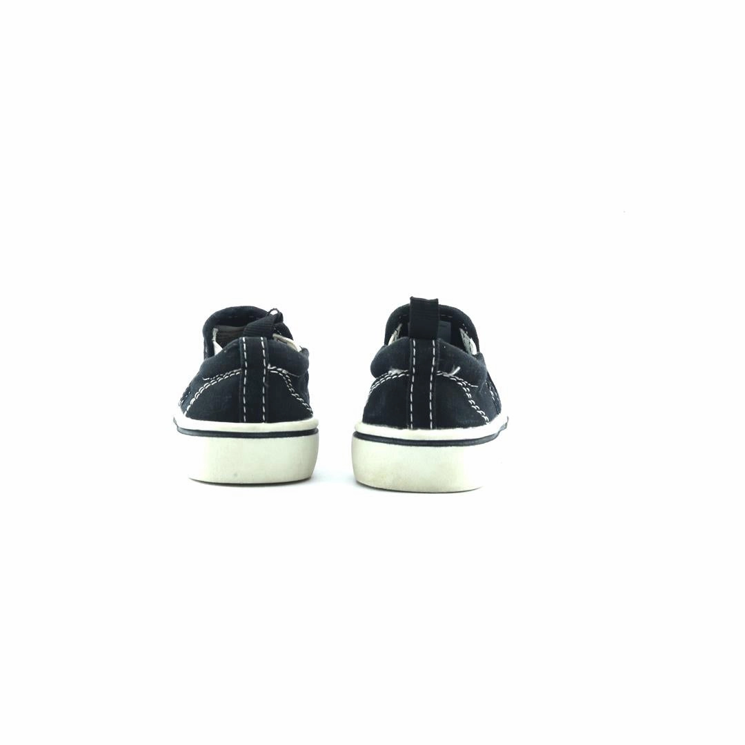 WONDER NATION MEMORY FOAM Wonder Nation kids shoe pictures