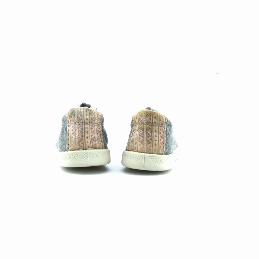 WONDER NATION MEMORY FOAM Wonder Nation kids shoe pictures
