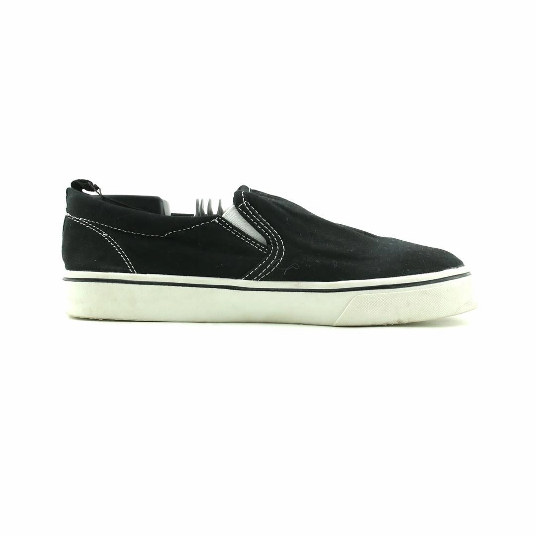 WONDER NATION MEMORY FOAM Wonder Nation kids shoe pictures