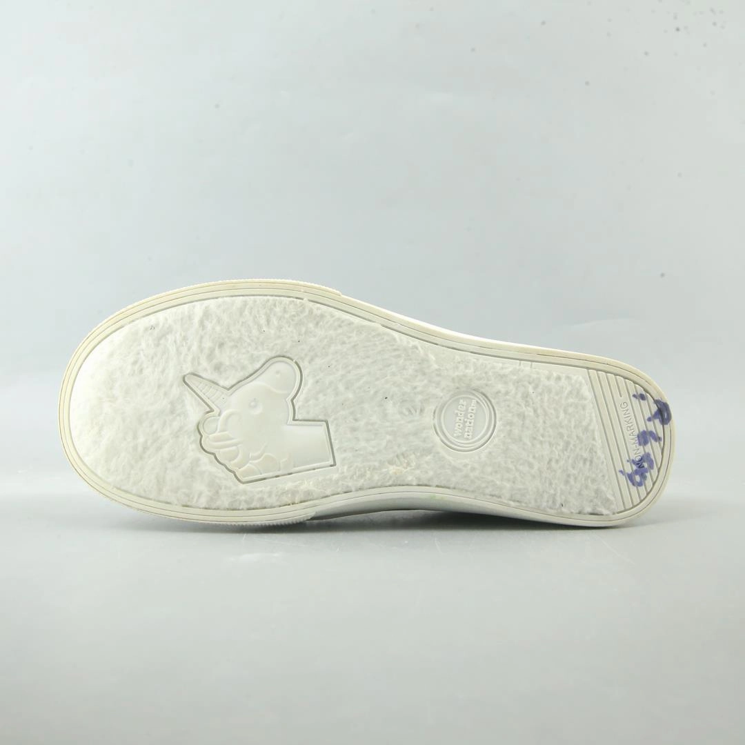 WONDER NATION MEMORY FOAM Wonder Nation kids shoe pictures