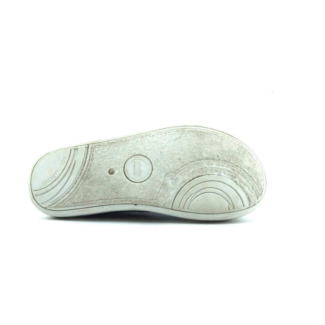 WONDER NATION MEMORY FOAM Wonder Nation kids shoe pictures