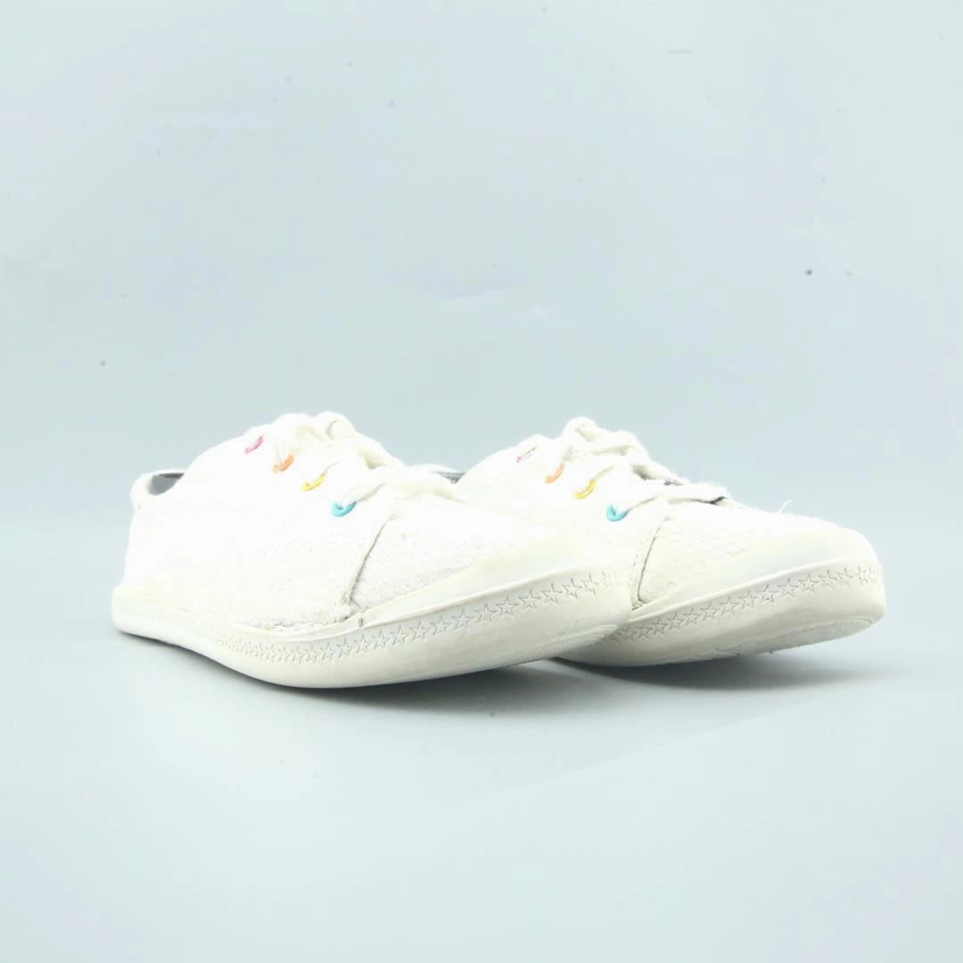 WONDER NATION MEMORY FOAM Wonder Nation kids shoe pictures