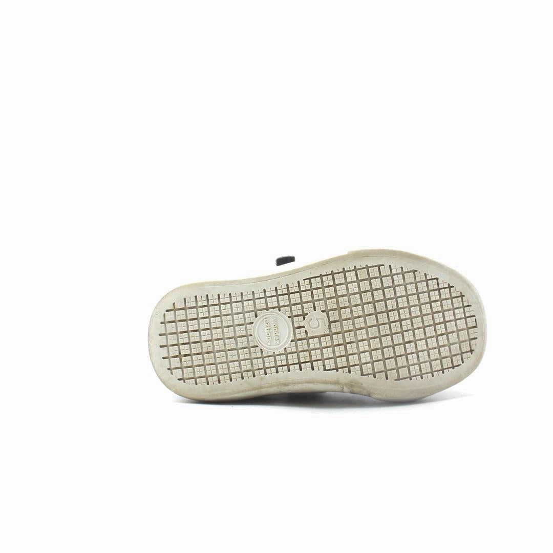 WONDER NATION MEMORY FOAM Wonder Nation kids shoe pictures