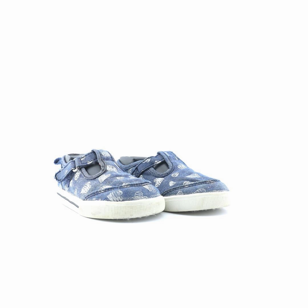WONDER NATION MEMORY FOAM Wonder Nation kids shoe pictures