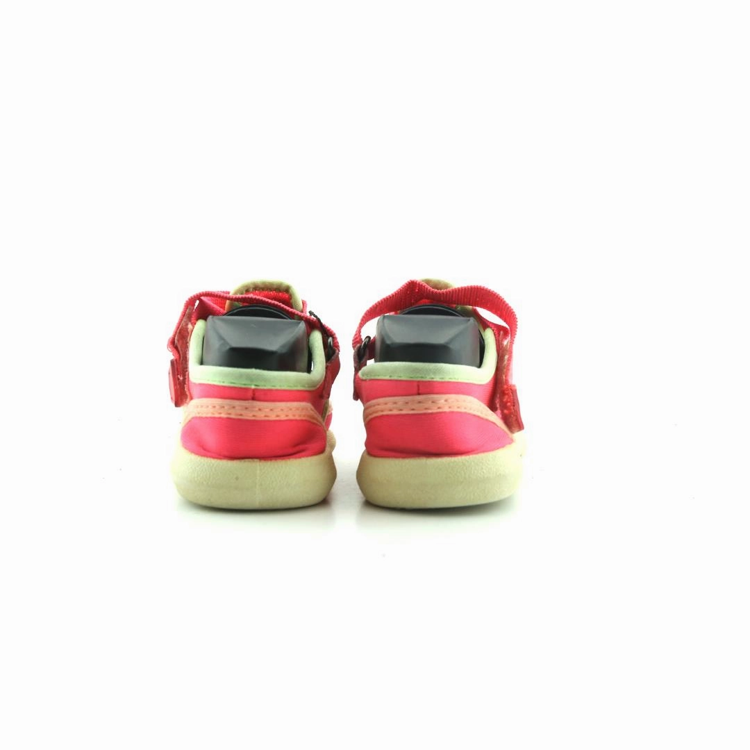 WONDER NATION MEMORY FOAM Wonder Nation kids shoe pictures