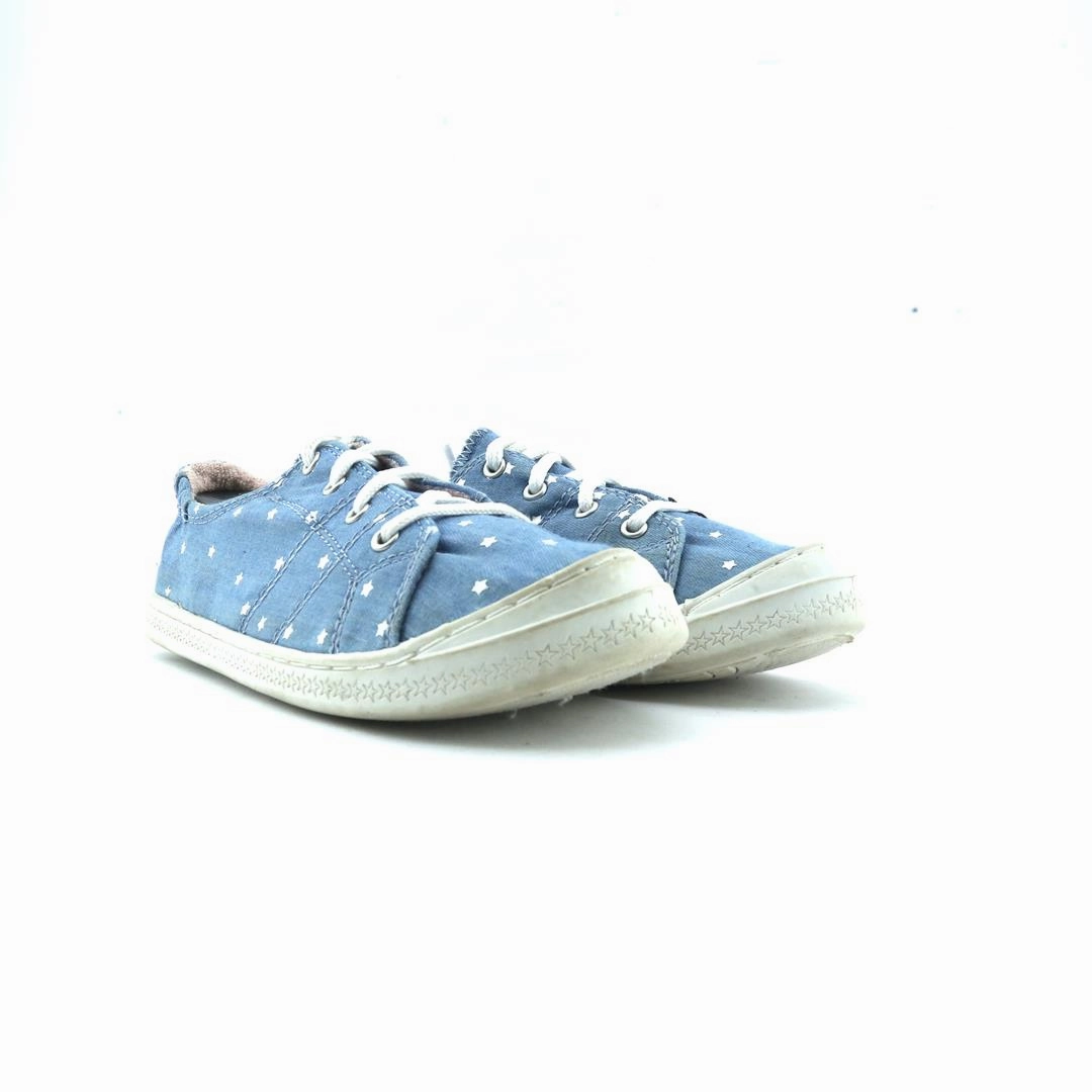 WONDER NATION MEMORY FOAM Wonder Nation kids shoe pictures