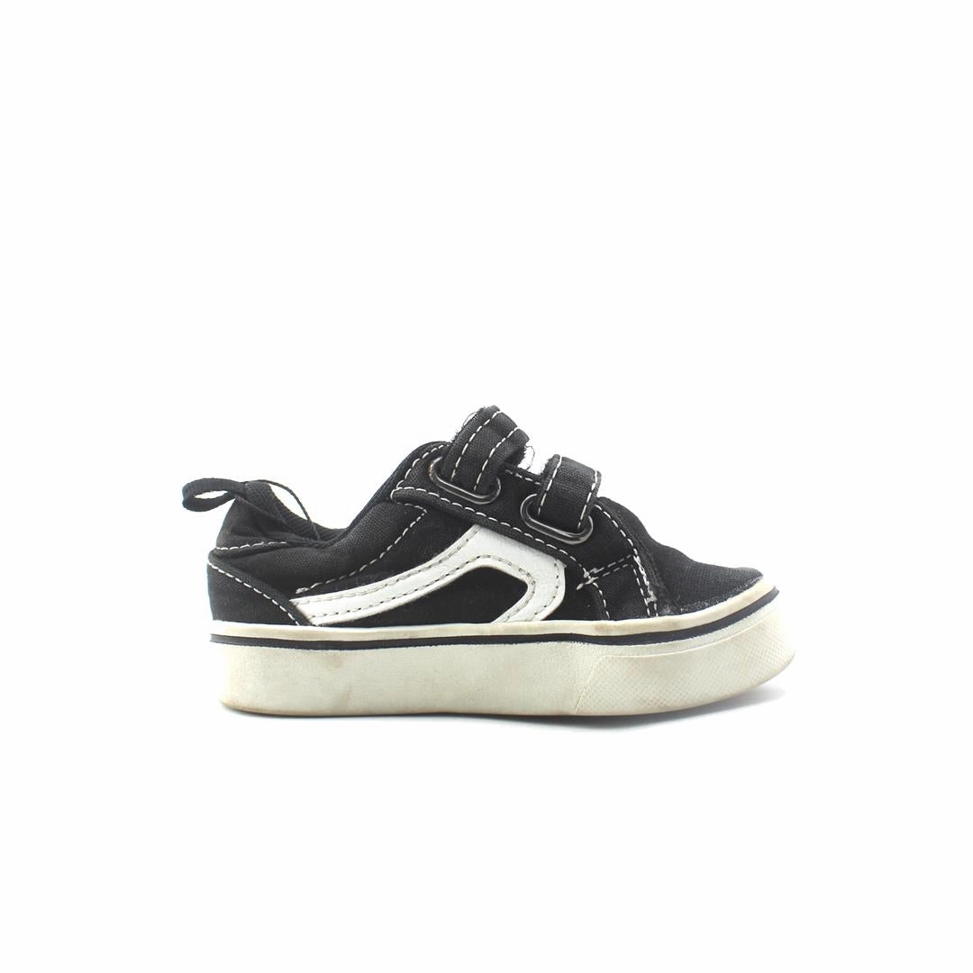 WONDER NATION MEMORY FOAM Wonder Nation kids shoe pictures