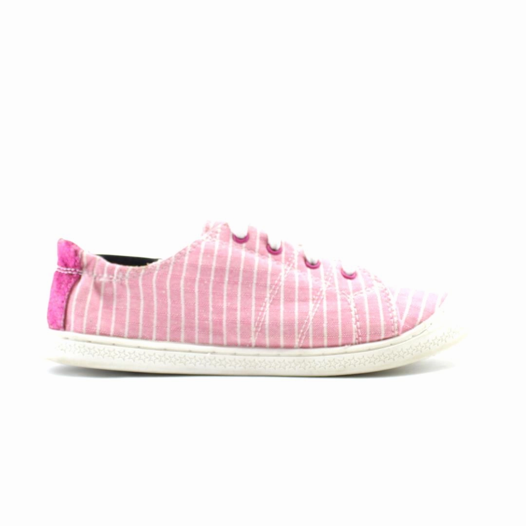 WONDER NATION MEMORY FOAM Wonder Nation kids shoe pictures