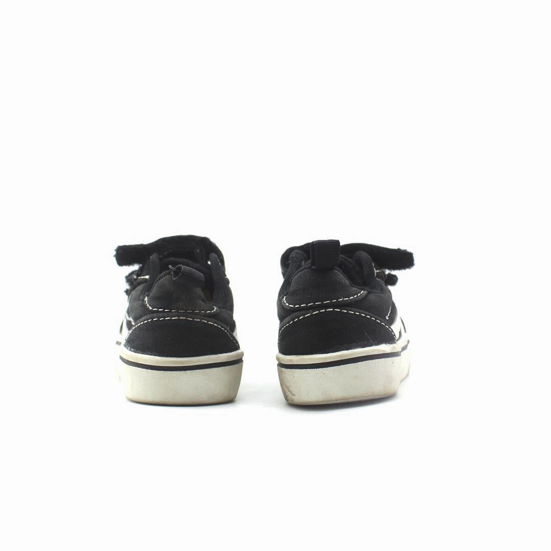 WONDER NATION MEMORY FOAM Wonder Nation kids shoe pictures