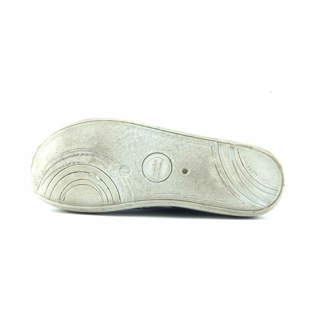WONDER NATION MEMORY FOAM Wonder Nation kids shoe pictures