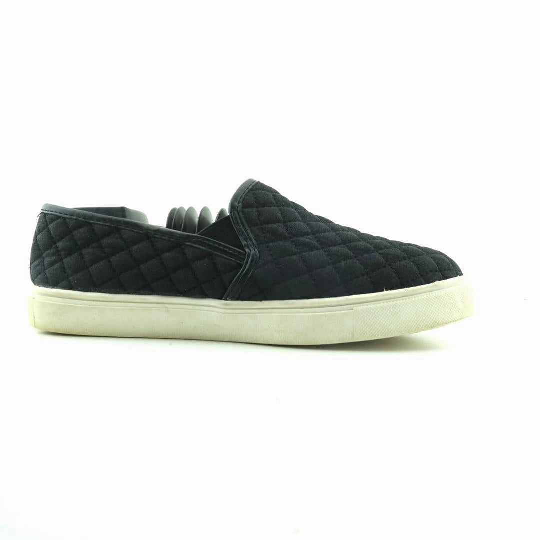 WONDER NATION MEMORY FOAM Wonder Nation kids shoe pictures