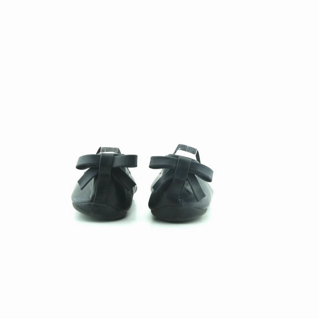 WONDER NATION MEMORY FOAM Wonder Nation kids shoe pictures