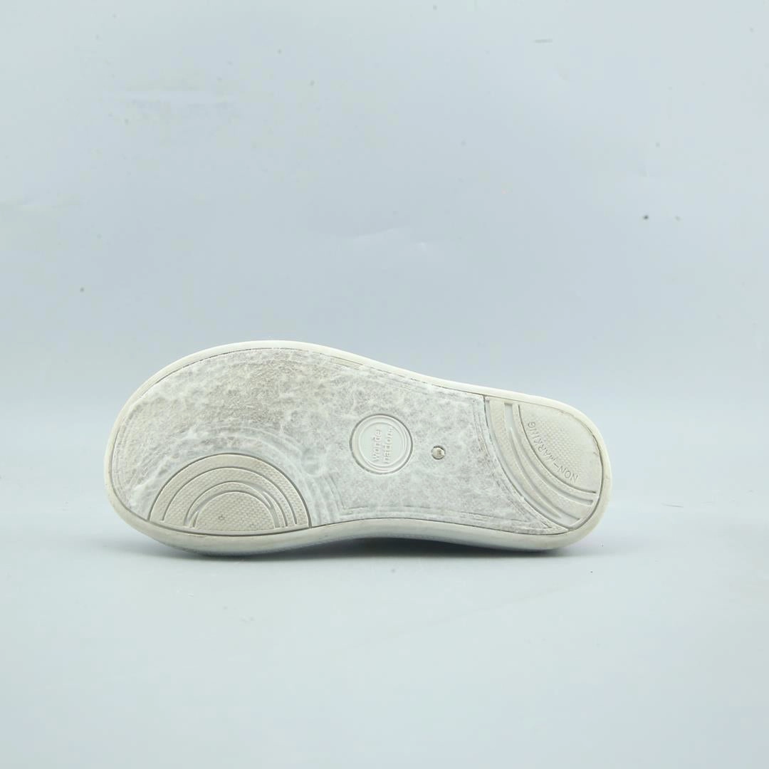 WONDER NATION MEMORY FOAM Wonder Nation kids shoe pictures