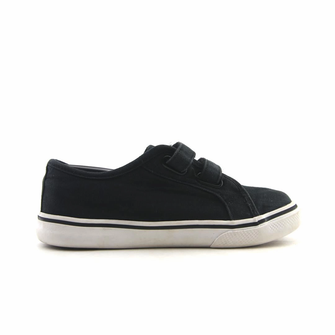 WONDER NATION MEMORY FOAM Wonder Nation kids shoe pictures