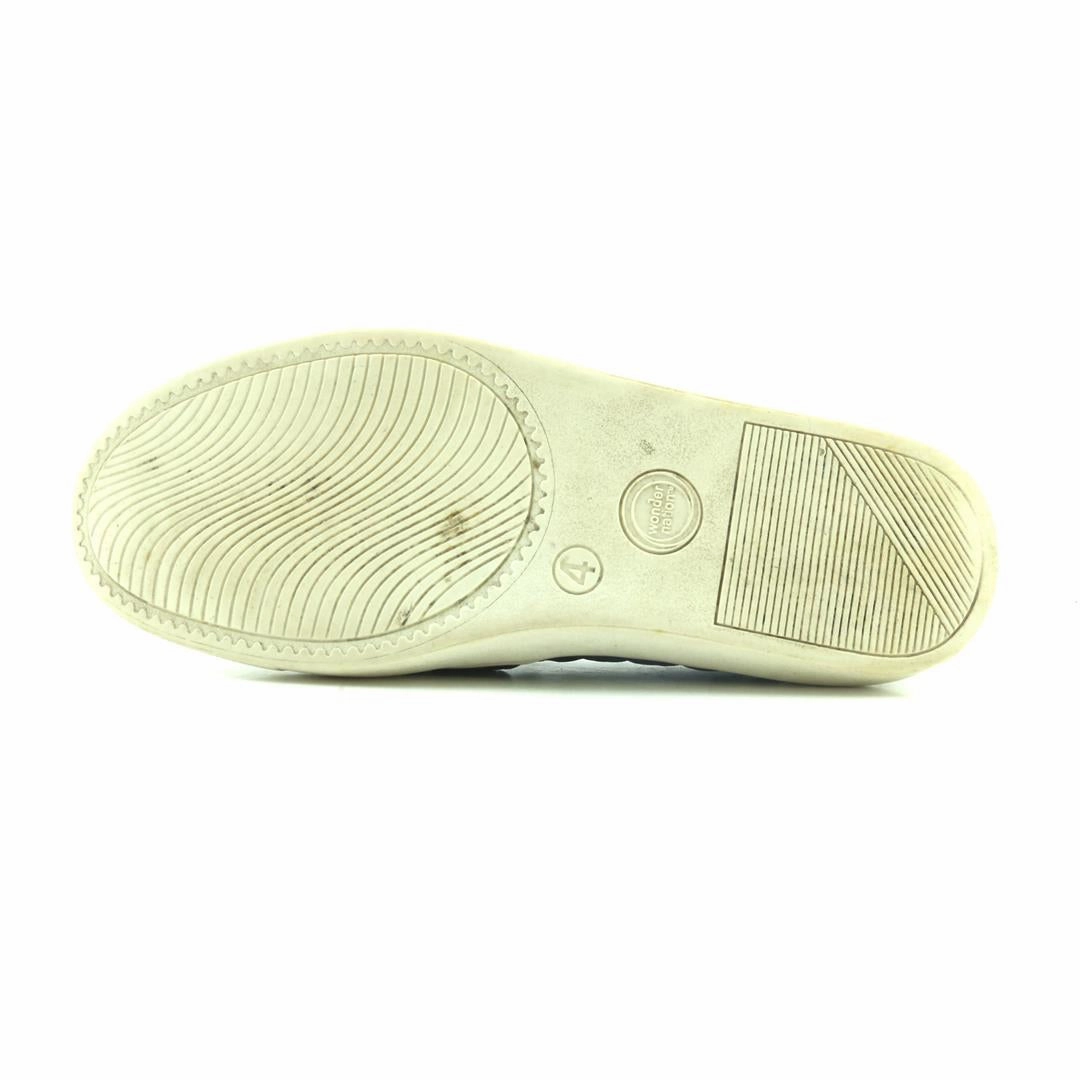 WONDER NATION MEMORY FOAM Wonder Nation kids shoe pictures