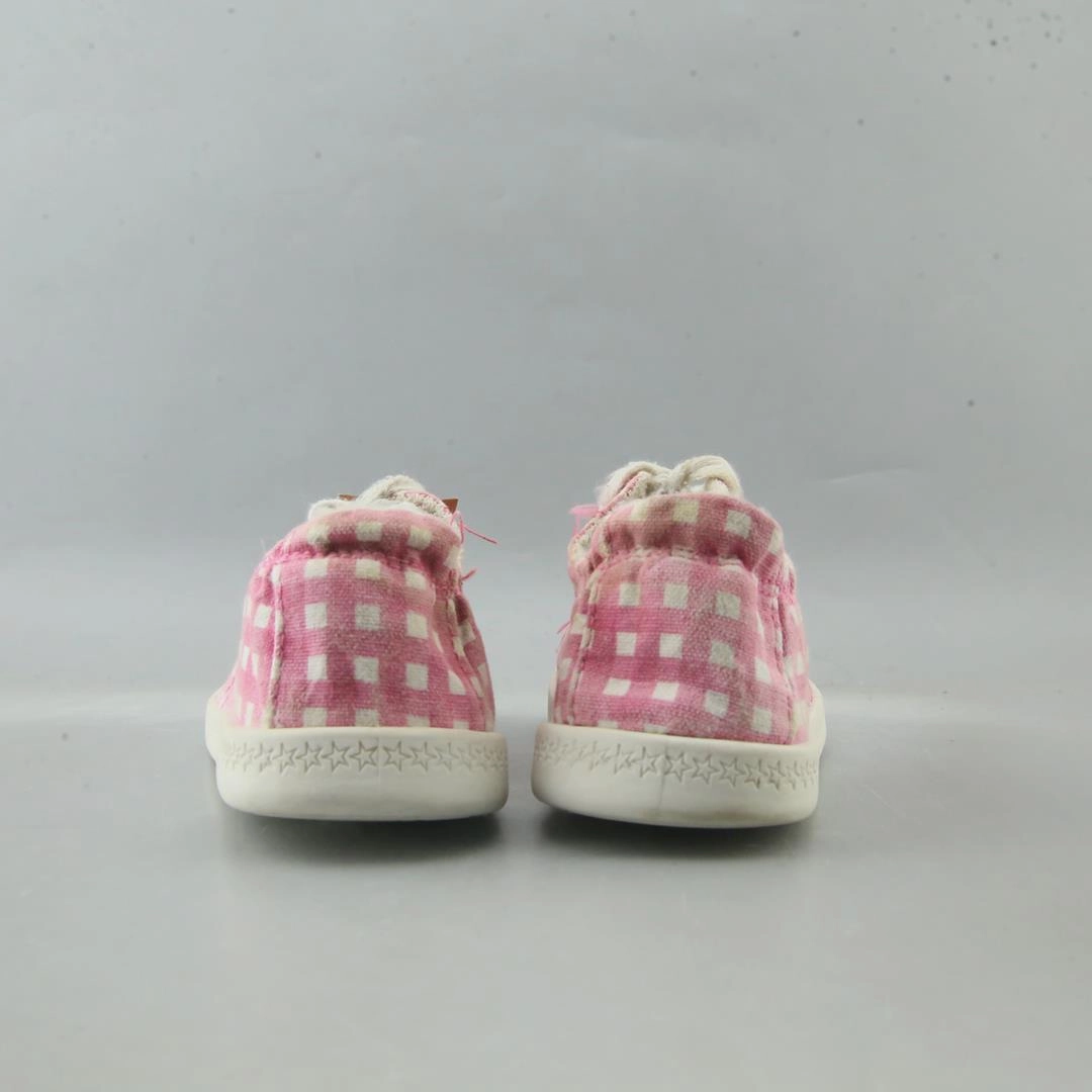 WONDER NATION MEMORY FOAM Wonder Nation kids shoe pictures