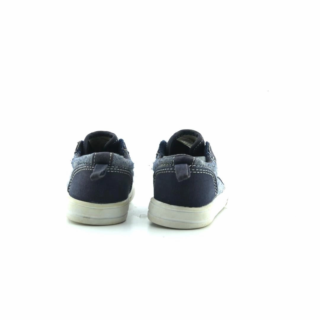 WONDER NATION MEMORY FOAM Wonder Nation kids shoe pictures