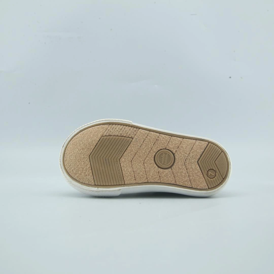 WONDER NATION MEMORY FOAM Wonder Nation kids shoe pictures
