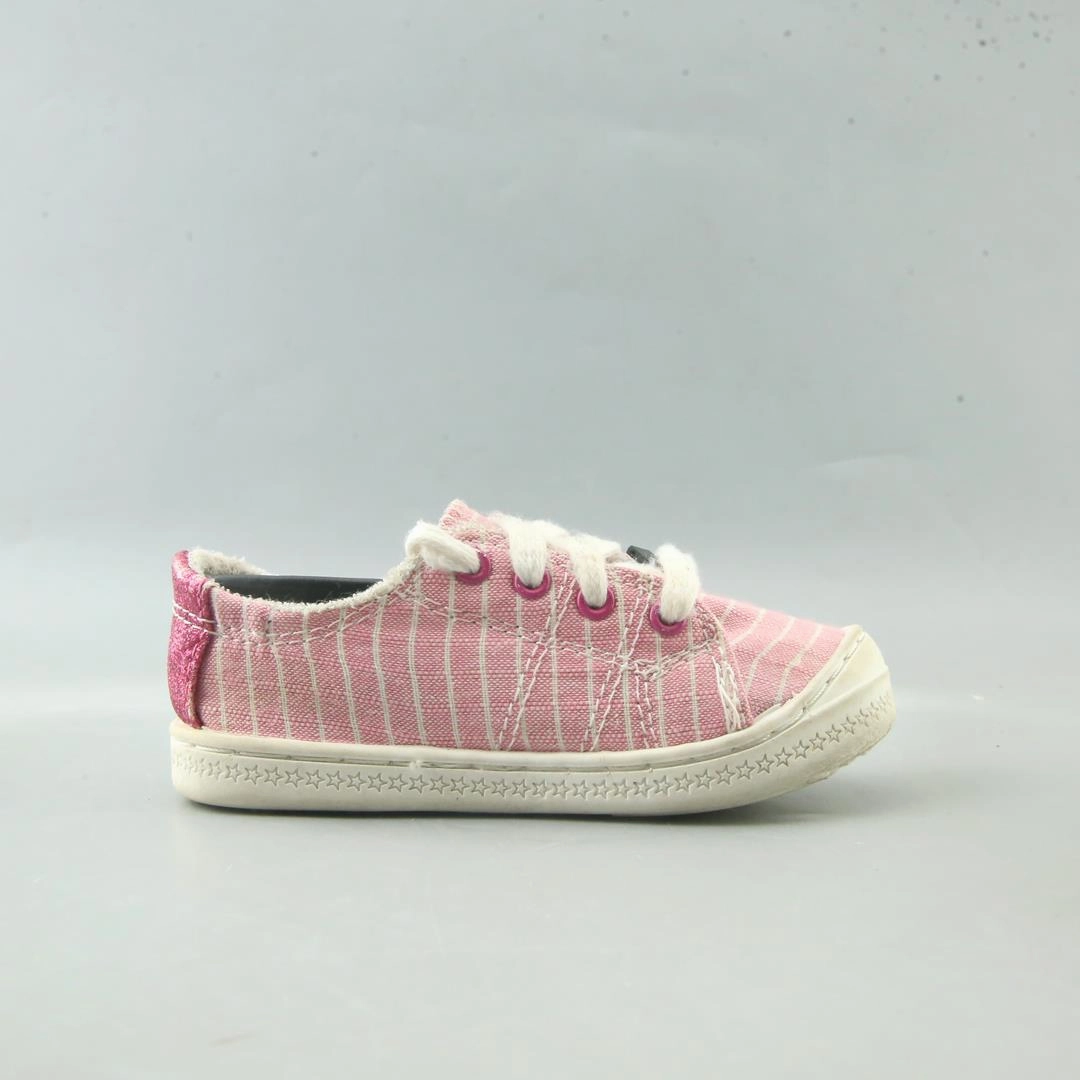 WONDER NATION MEMORY FOAM Wonder Nation kids shoe pictures