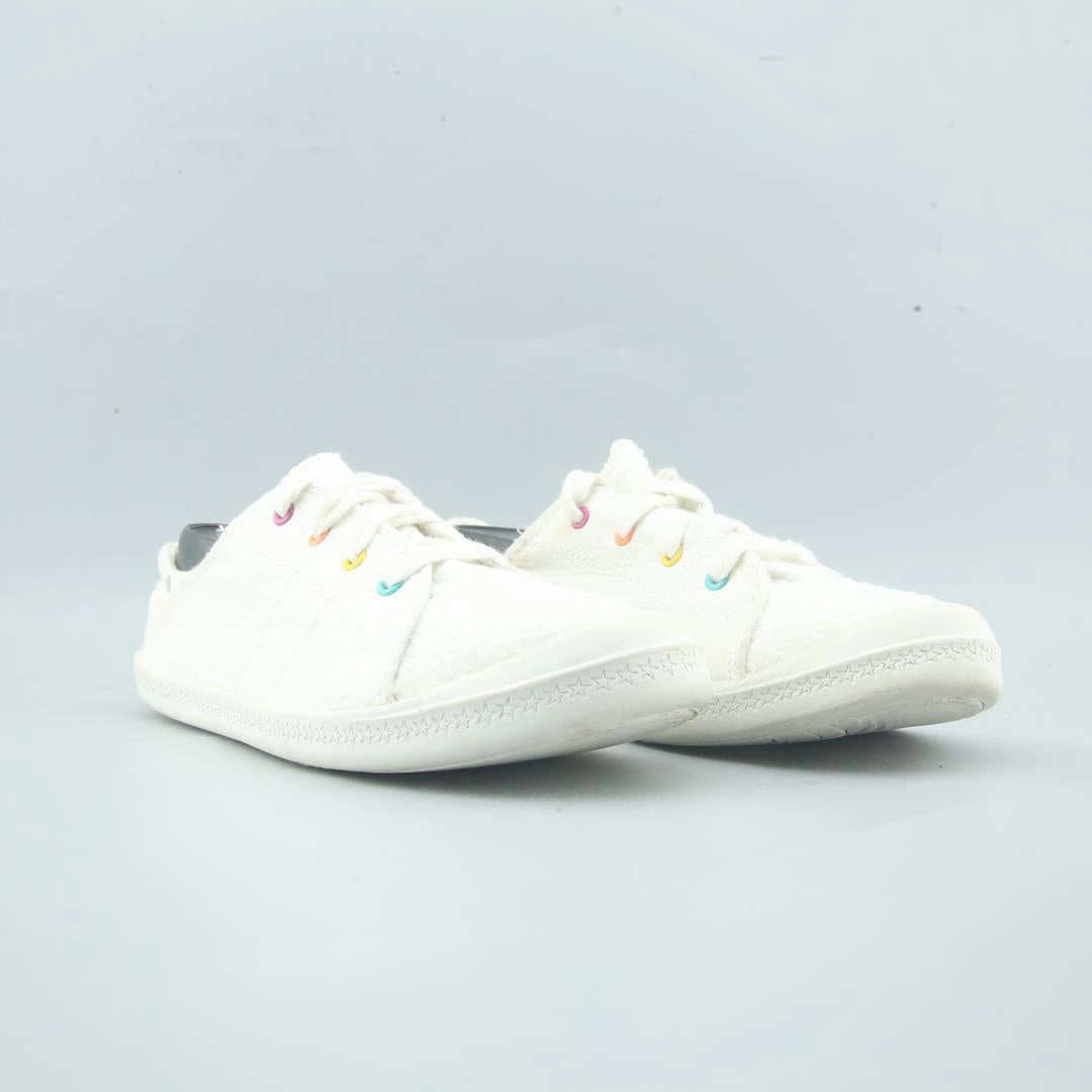 WONDER NATION MEMORY FOAM Wonder Nation kids shoe pictures