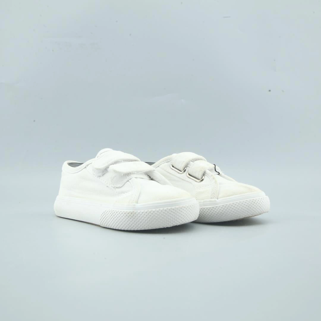 WONDER NATION MEMORY FOAM Wonder Nation kids shoe pictures
