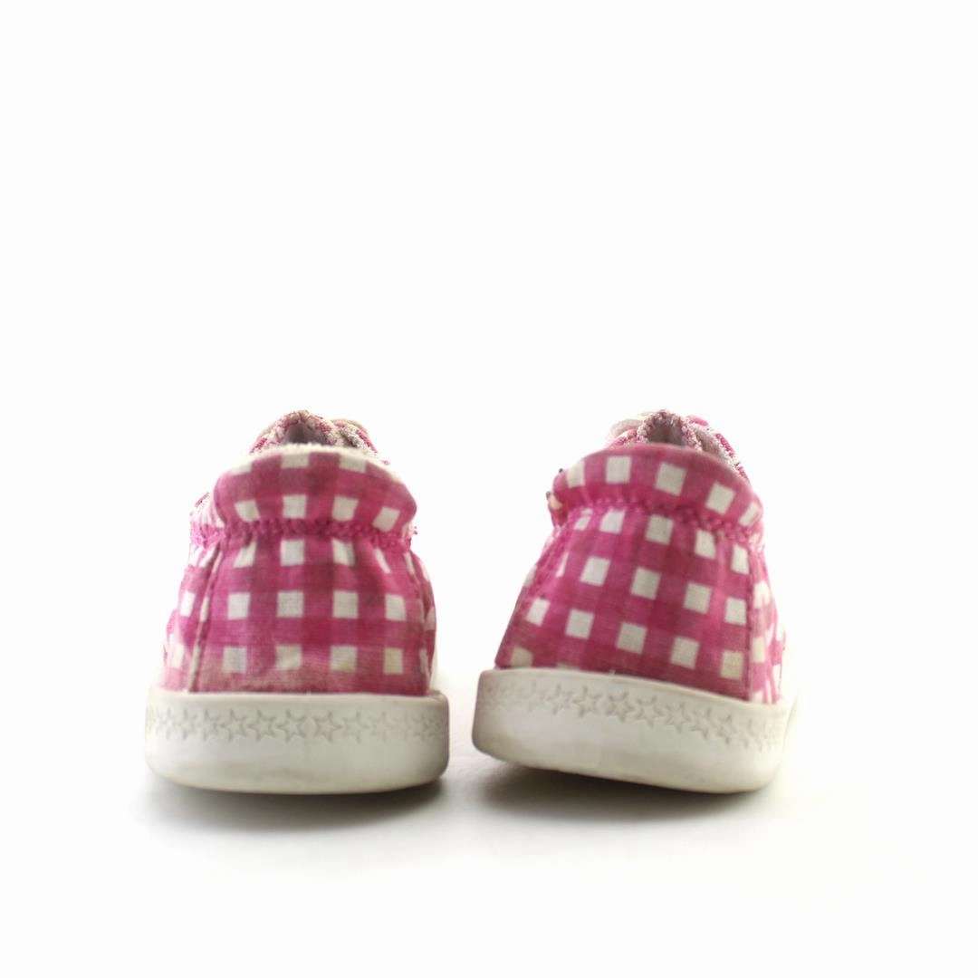 WONDER NATION MEMORY FOAM Wonder Nation kids shoe pictures