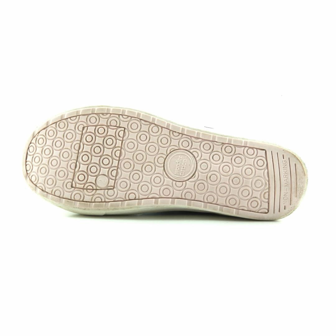 WONDER NATION MEMORY FOAM Wonder Nation kids shoe pictures