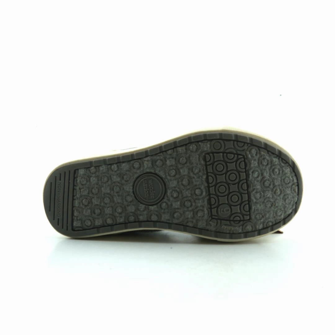 WONDER NATION MEMORY FOAM Wonder Nation kids shoe pictures