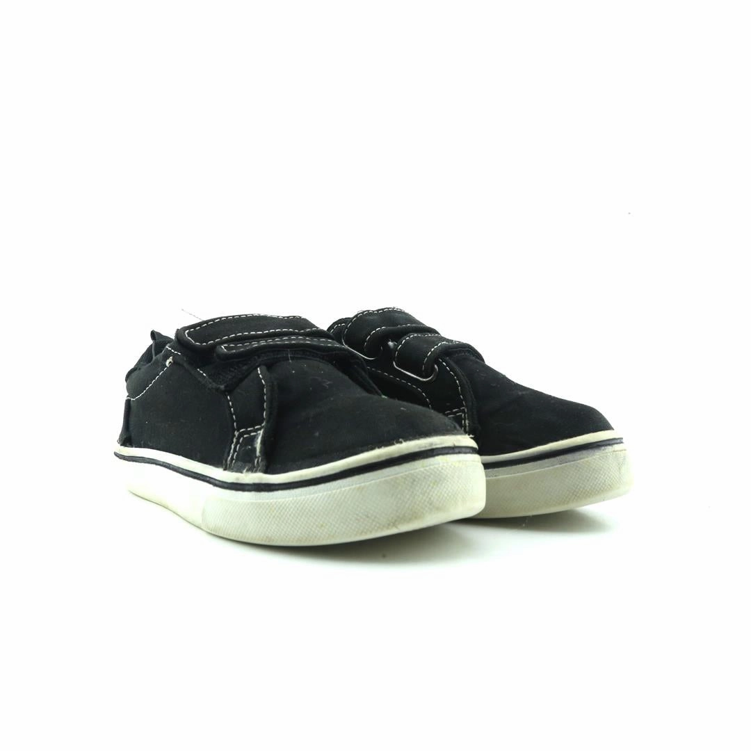 WONDER NATION MEMORY FOAM Wonder Nation kids shoe pictures