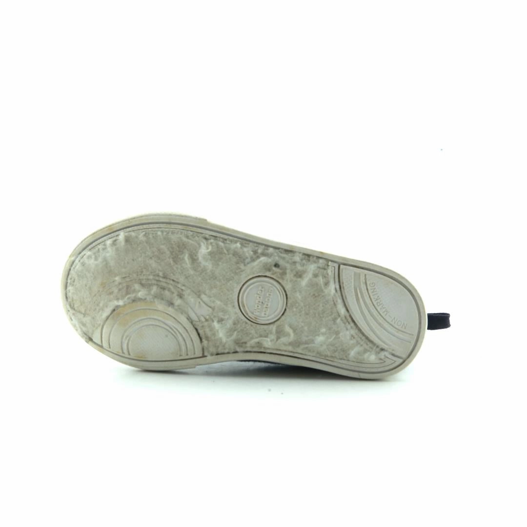 WONDER NATION MEMORY FOAM Wonder Nation kids shoe pictures