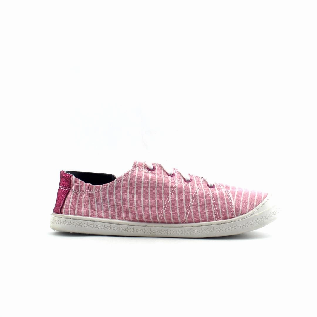 WONDER NATION MEMORY FOAM Wonder Nation kids shoe pictures