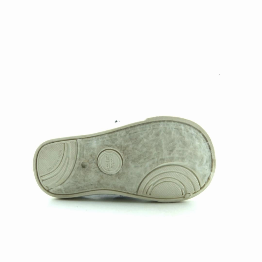 WONDER NATION MEMORY FOAM Wonder Nation kids shoe pictures