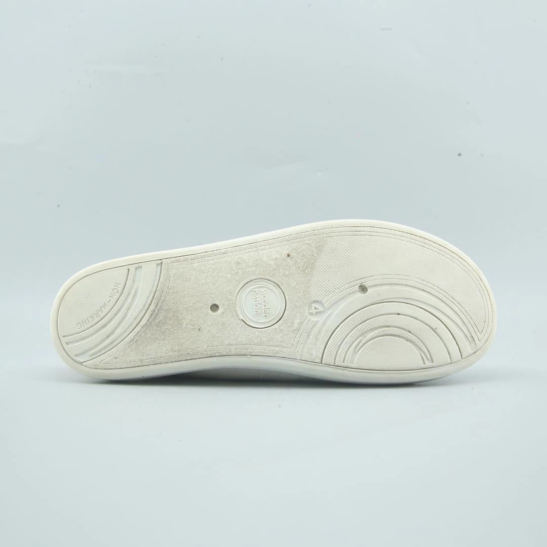 WONDER NATION MEMORY FOAM Wonder Nation kids shoe pictures