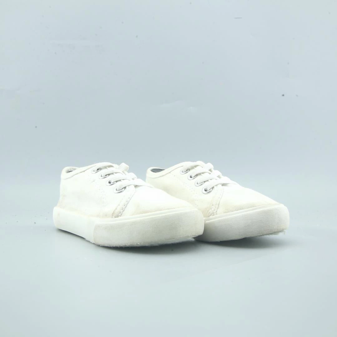 WONDER NATION MEMORY FOAM Wonder Nation kids shoe pictures